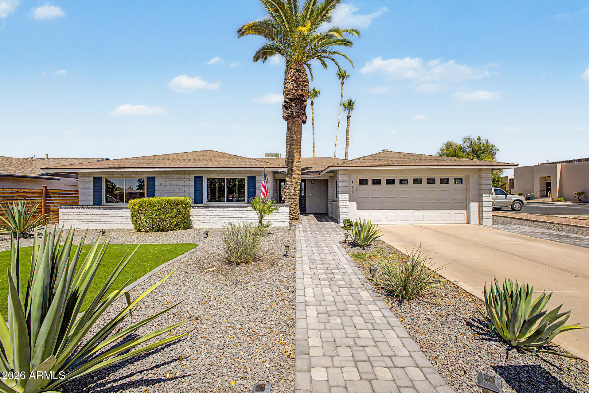 Enter this Amazing 4 bedroom home in Spectacular Tempe Royal Palms Community! No HOA and Conveniently located to schools, churches, shopping, Restaurants, Sky harbor airport & Freeways! Many updates including; new master shower & shower doors! Outdoors has 40,000.00 in landscaping, turf, cool deck & widened driveway in front! Backyard includes dog run, RV parking, travertine firepit, blue tooth wired system & Sparkling diving pool! Large corner lot!
Inside painted recently! Chefs kitchen includes; gas range, backsplash, granite counters & SS appliances! Tile & laminate floors throughout! Plantation shutters! Master suite ensuite! Door off master to pool! Large laundry room! Great room has cozy fireplace & prewired for surround sound! Washer, dryer, Refrig convey! This is a MUST show!
