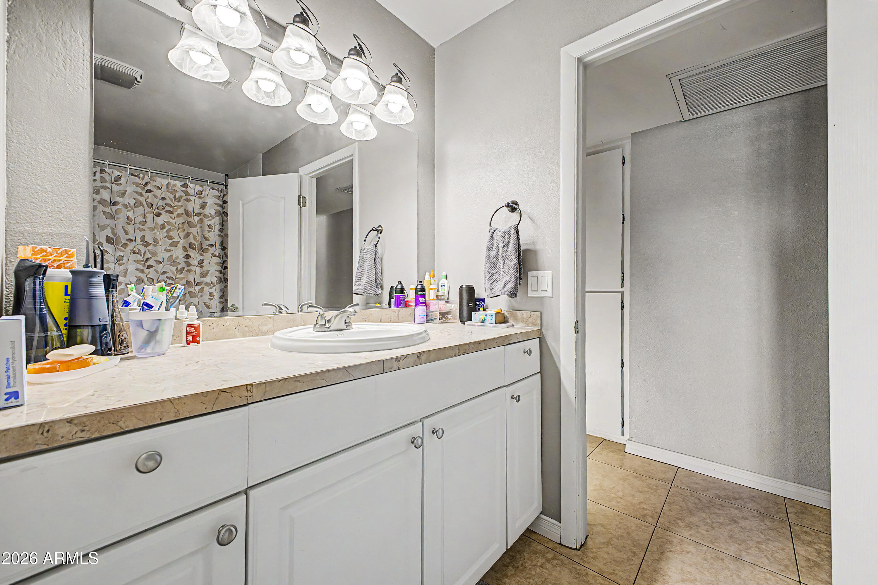Tempe Royal Palms Unit 13 lot 608 - Residential