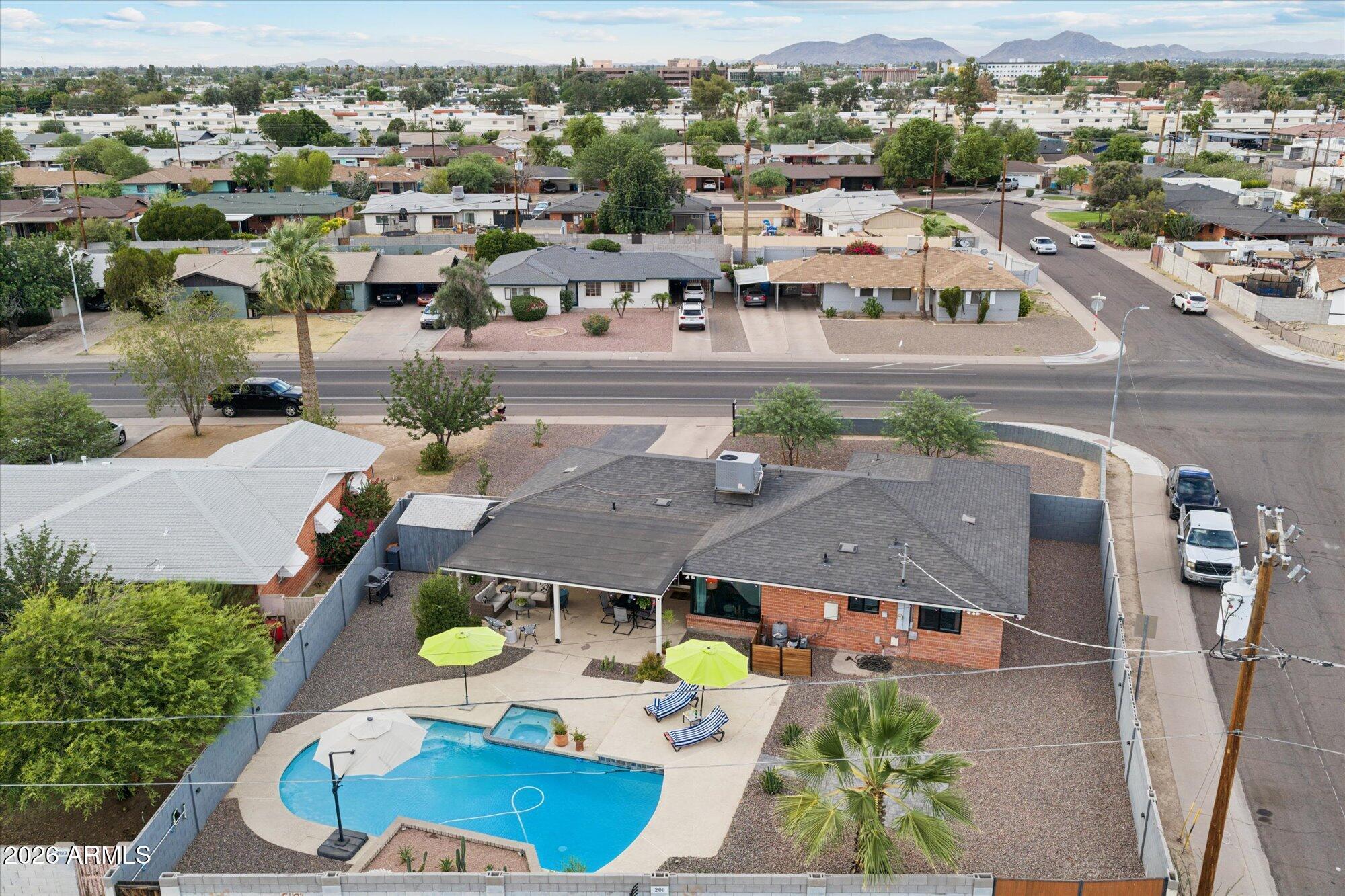 MELROSE ESTATES - Residential