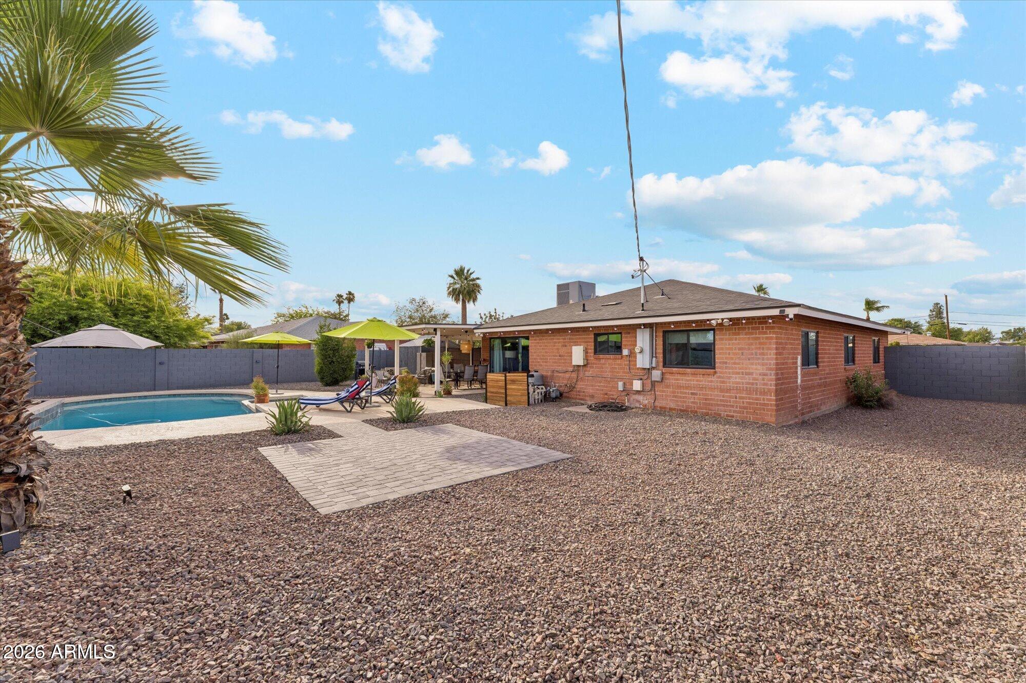 MELROSE ESTATES - Residential