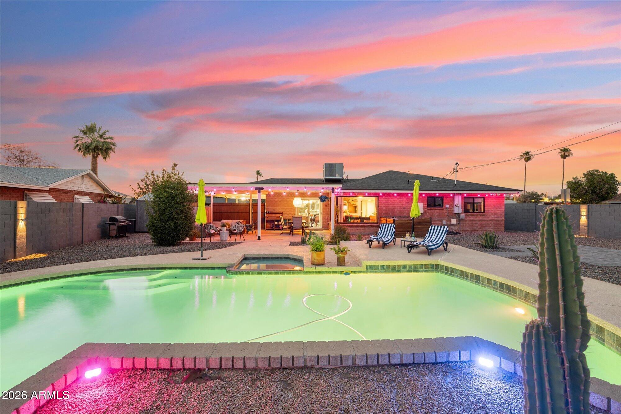 MELROSE ESTATES - Residential