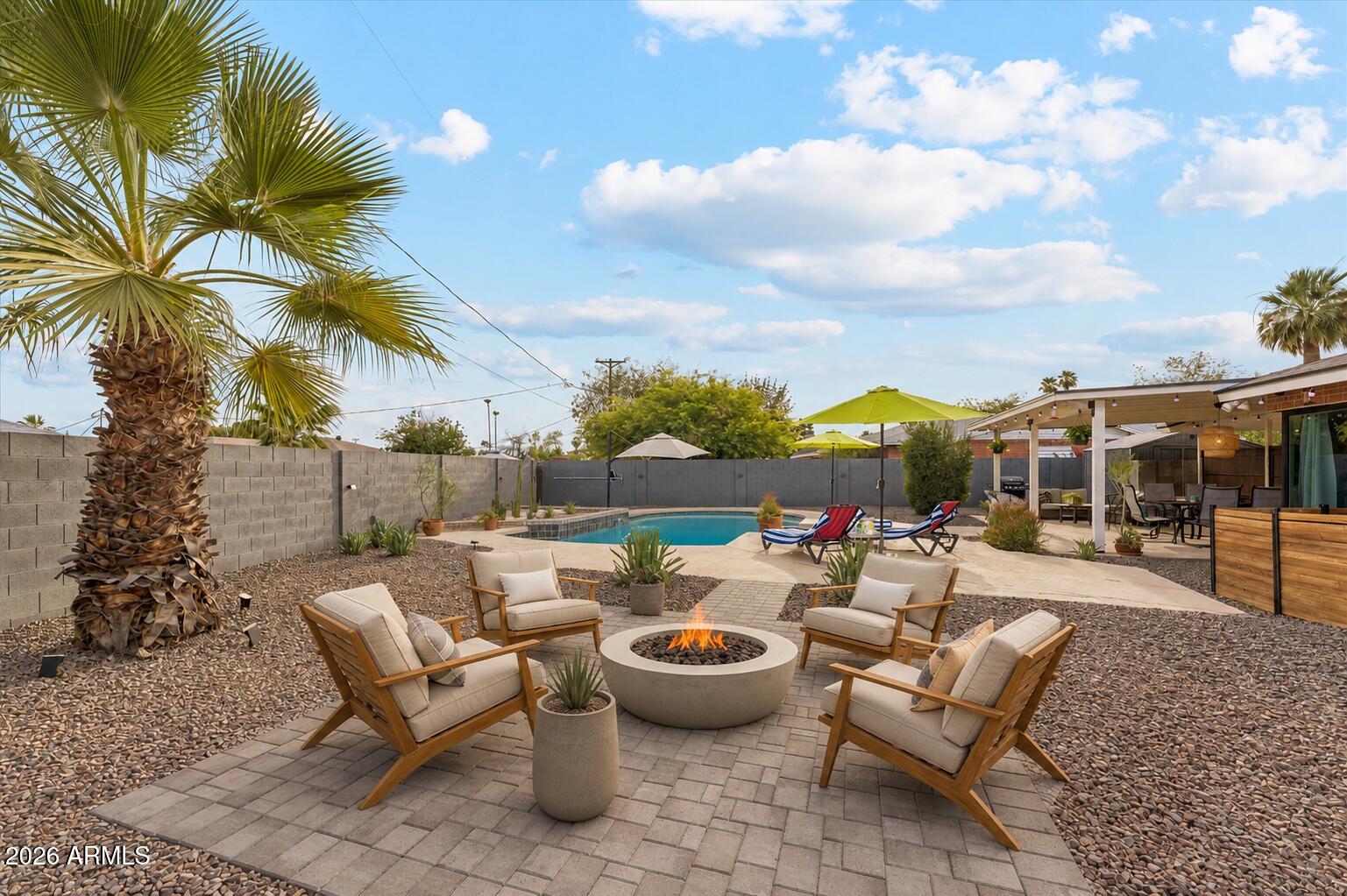 MELROSE ESTATES - Residential