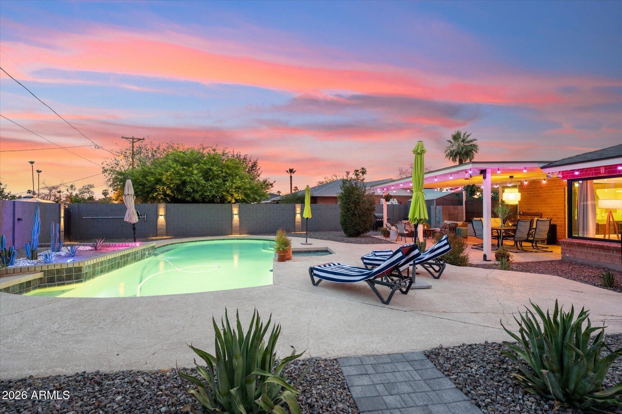MELROSE ESTATES - Residential
