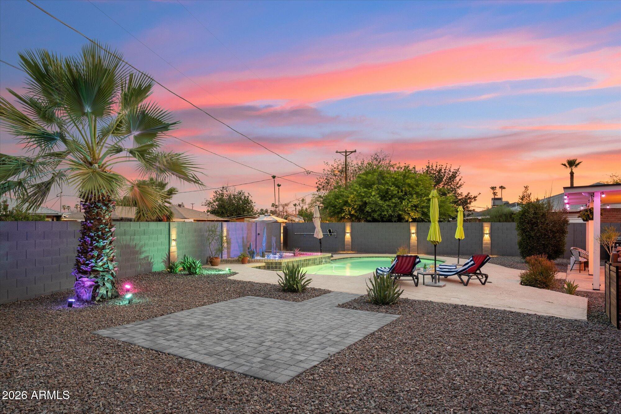 MELROSE ESTATES - Residential