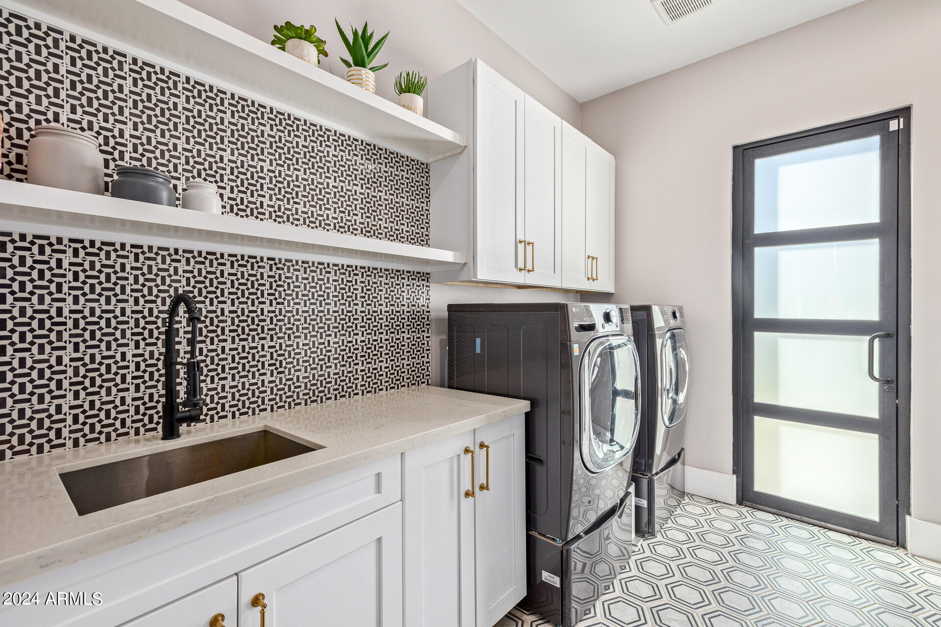 OSBORN EAST ESTATES - Residential