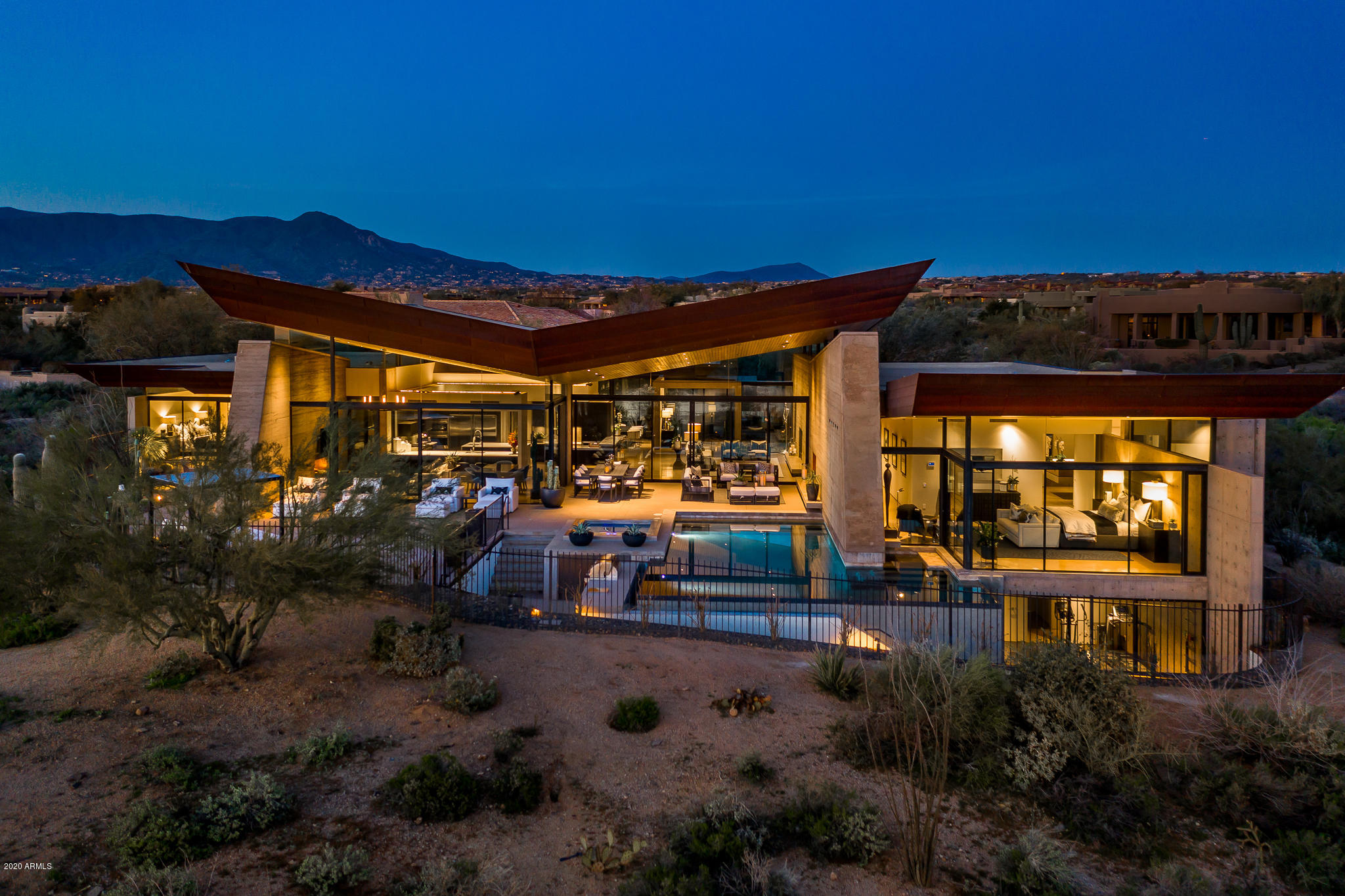DESERT MOUNTAIN - Residential