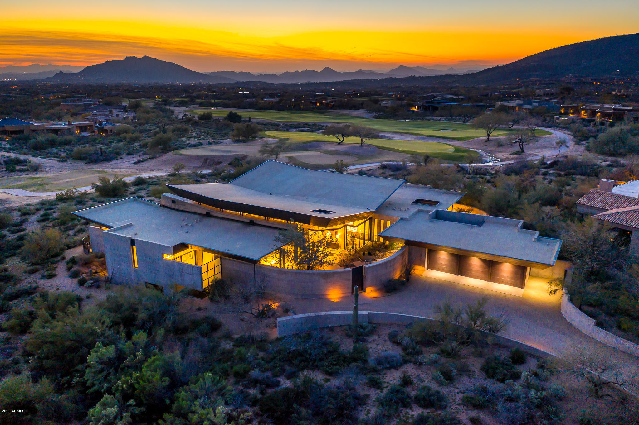 DESERT MOUNTAIN - Residential