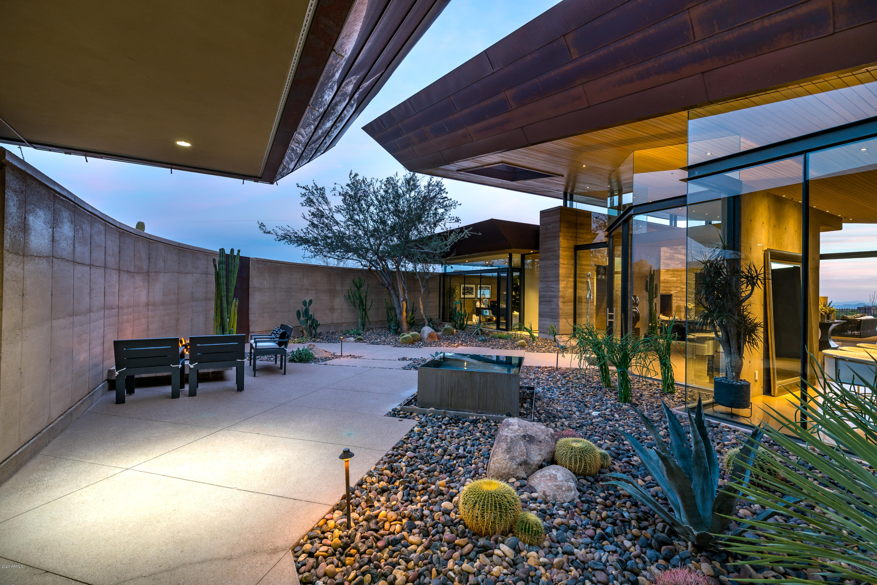 DESERT MOUNTAIN - Residential