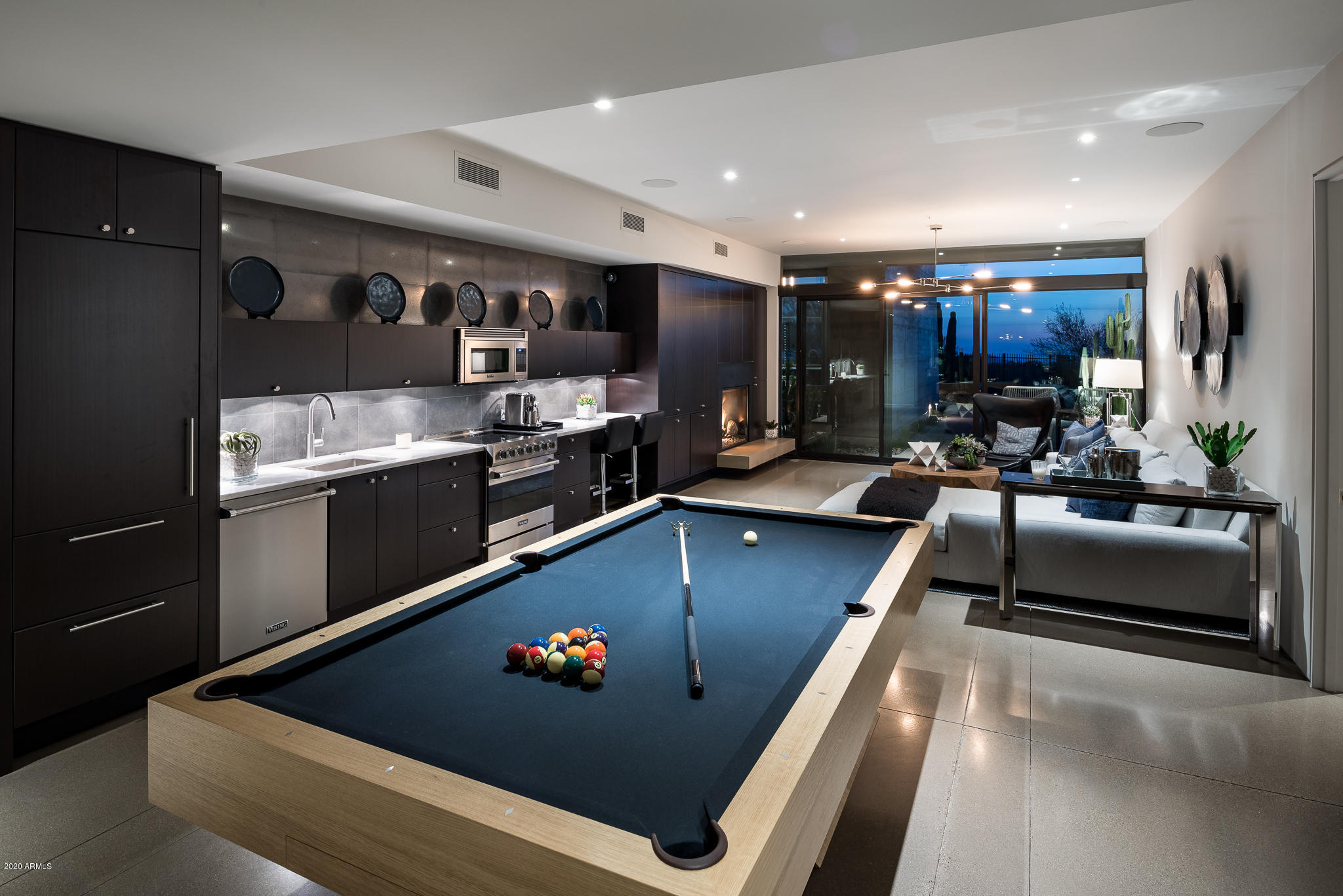 DESERT MOUNTAIN - Residential
