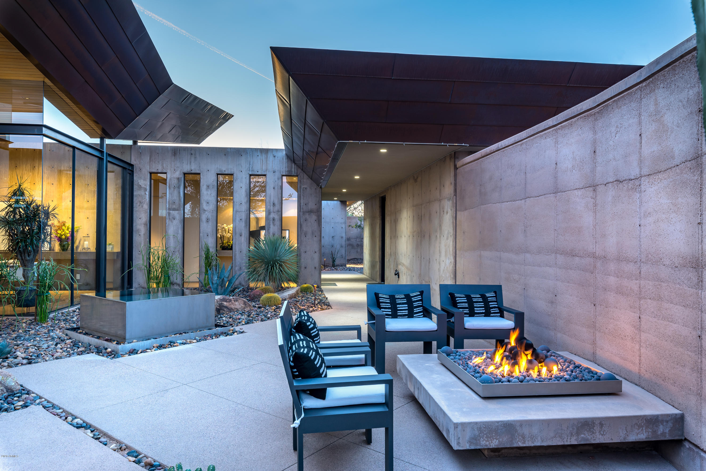 DESERT MOUNTAIN - Residential