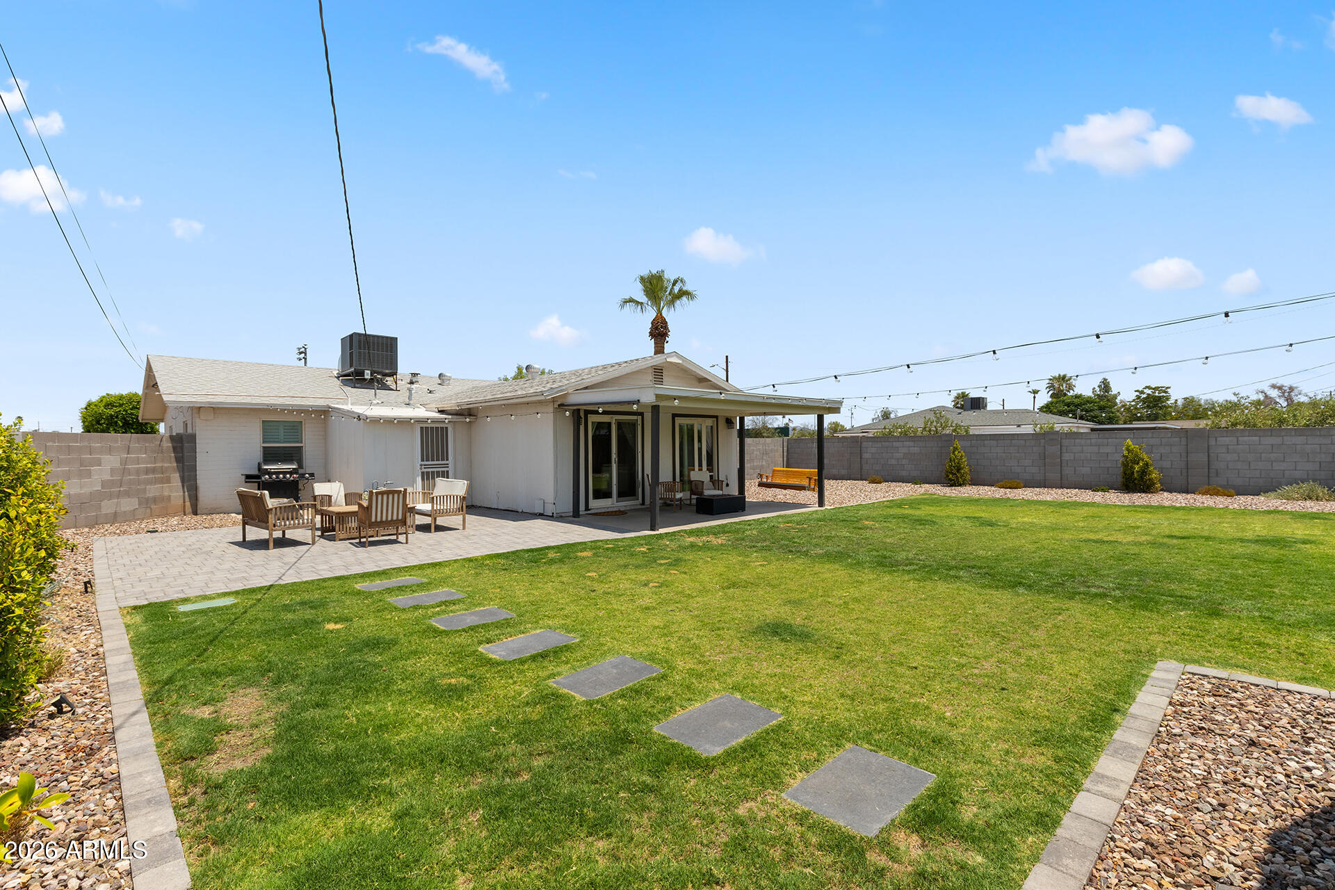LONG ESTATES - Residential