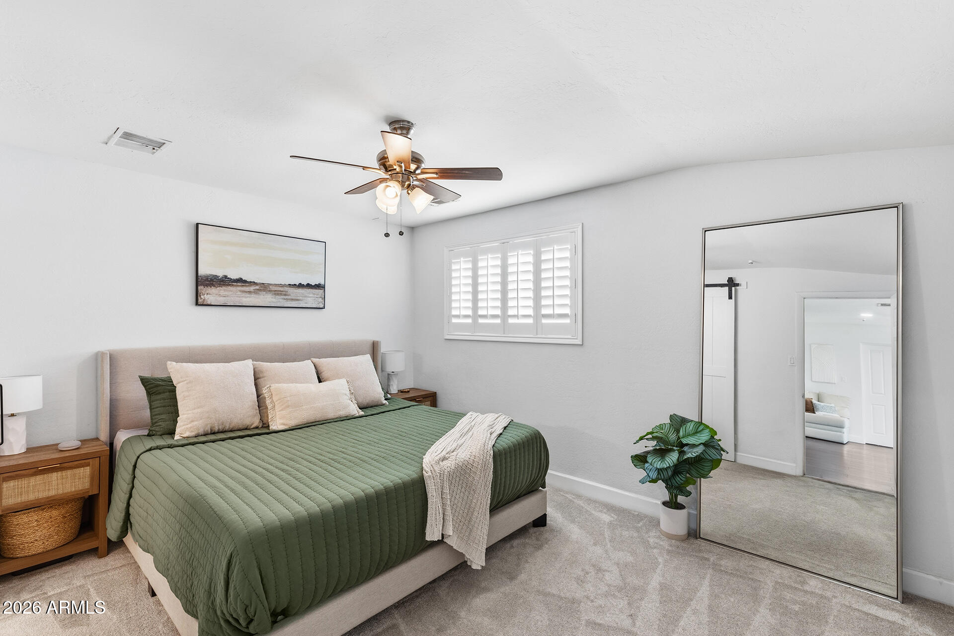 LONG ESTATES - Residential