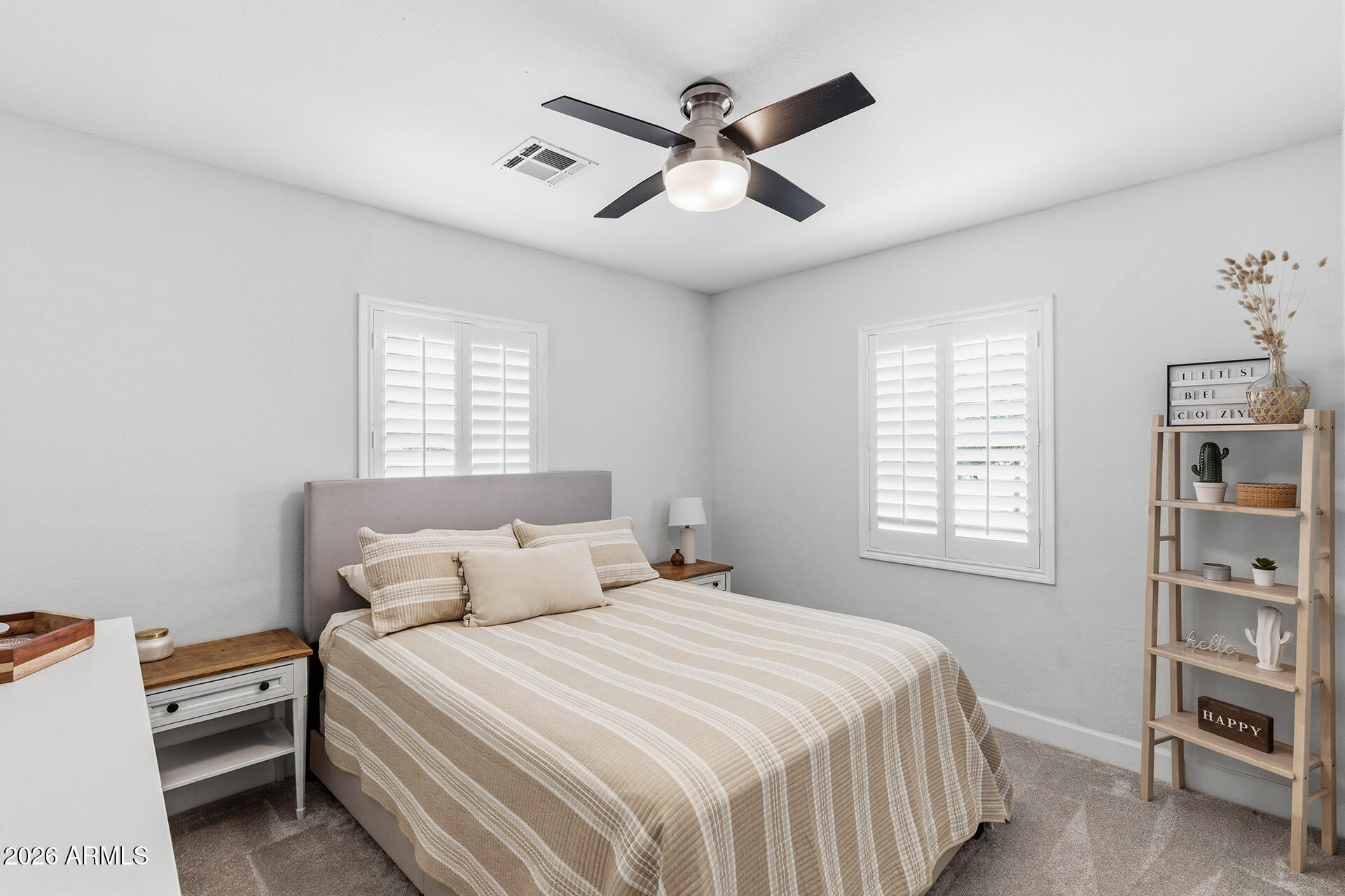 LONG ESTATES - Residential