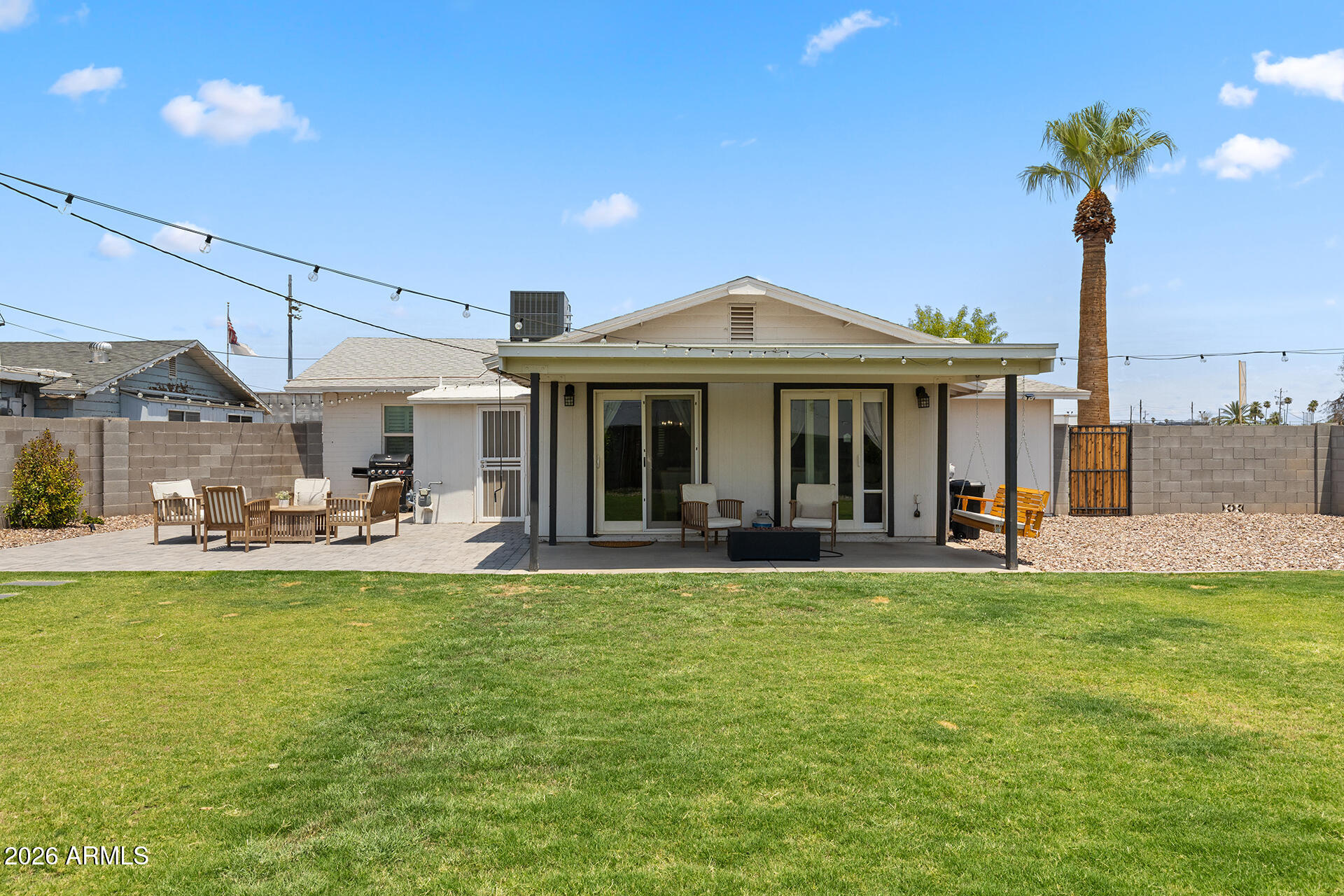 LONG ESTATES - Residential