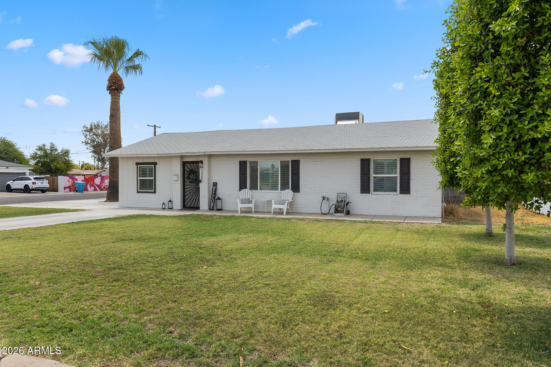 LONG ESTATES - Residential