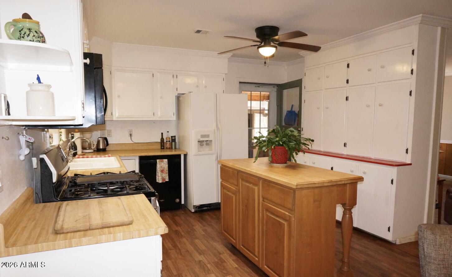 WAGON WHEEL PARK - Residential