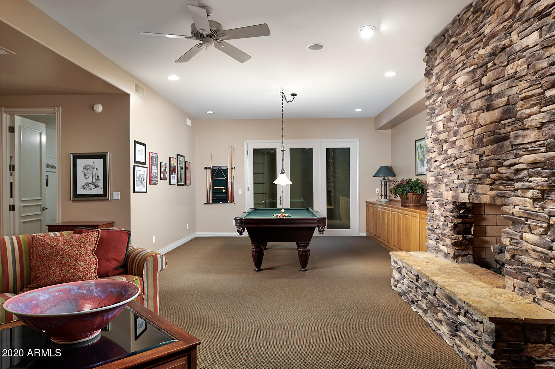 CAMELBACK COUNTRY ESTATES - Residential