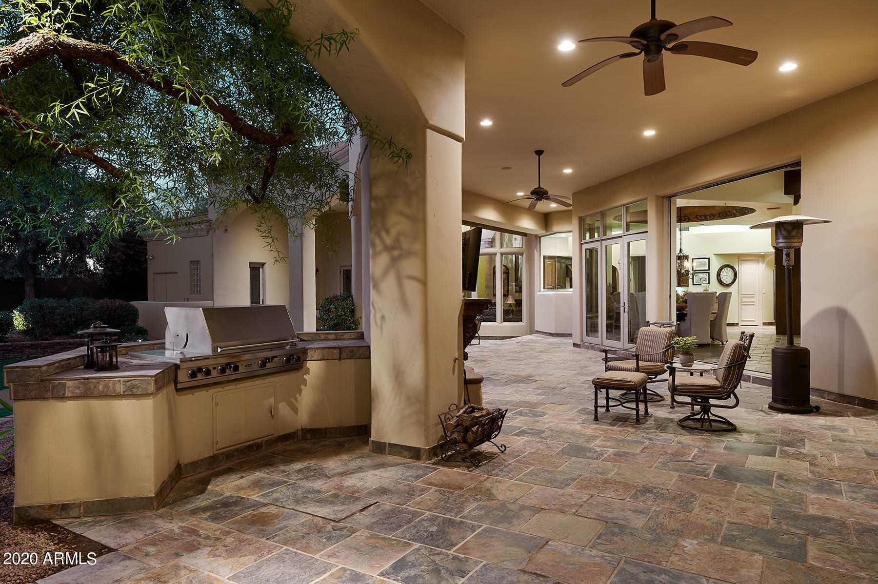 CAMELBACK COUNTRY ESTATES - Residential