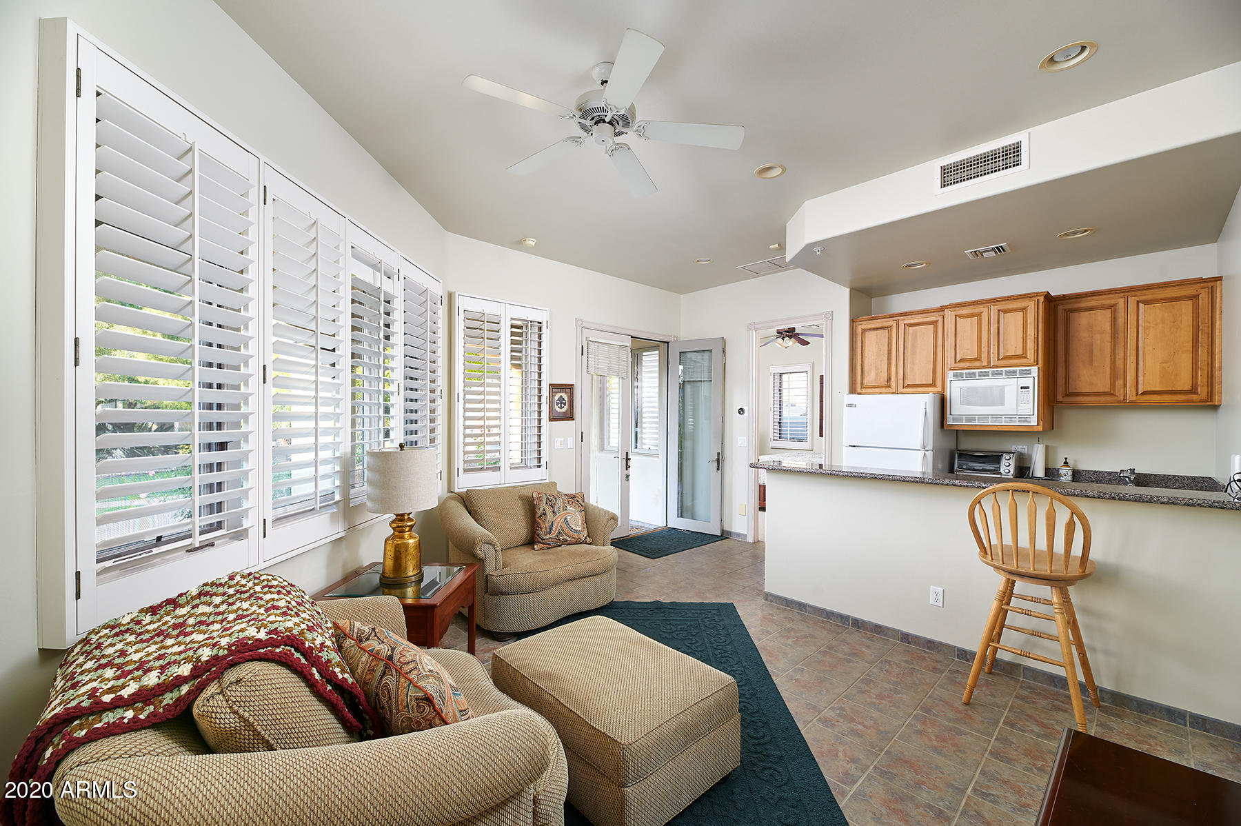 CAMELBACK COUNTRY ESTATES - Residential