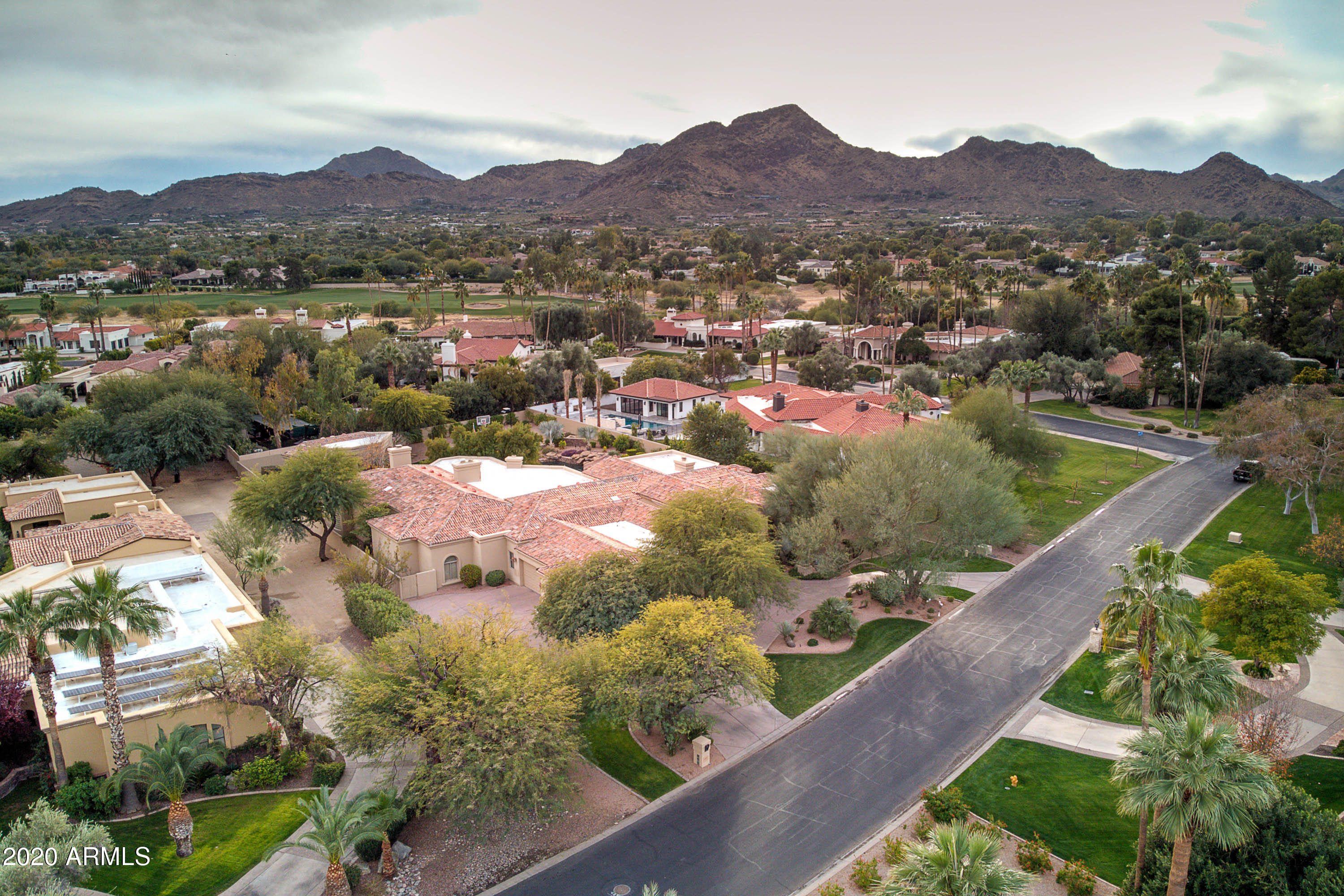 CAMELBACK COUNTRY ESTATES - Residential