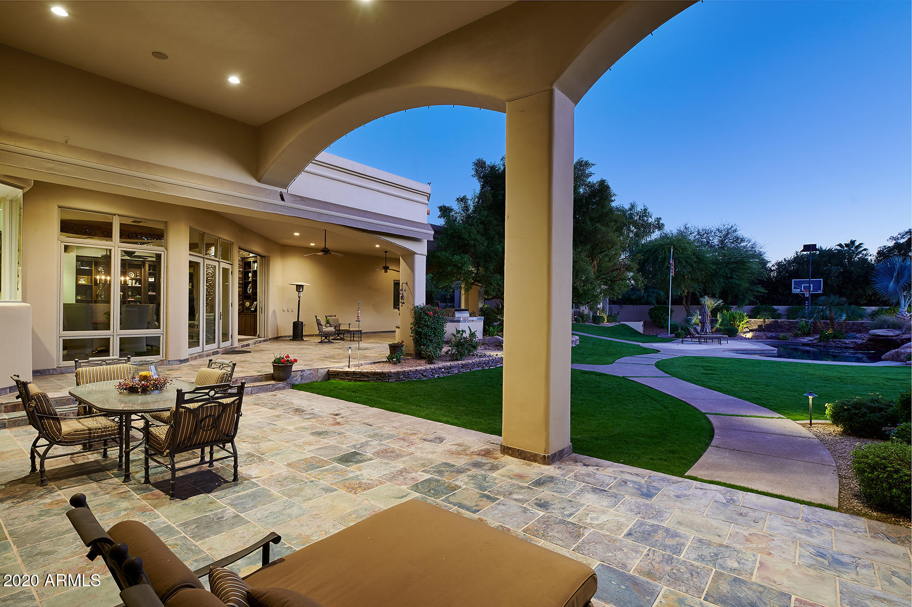 CAMELBACK COUNTRY ESTATES - Residential