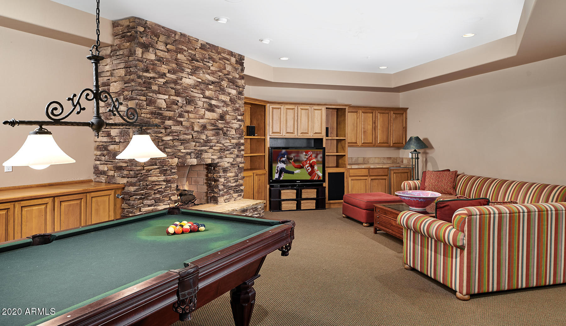 CAMELBACK COUNTRY ESTATES - Residential