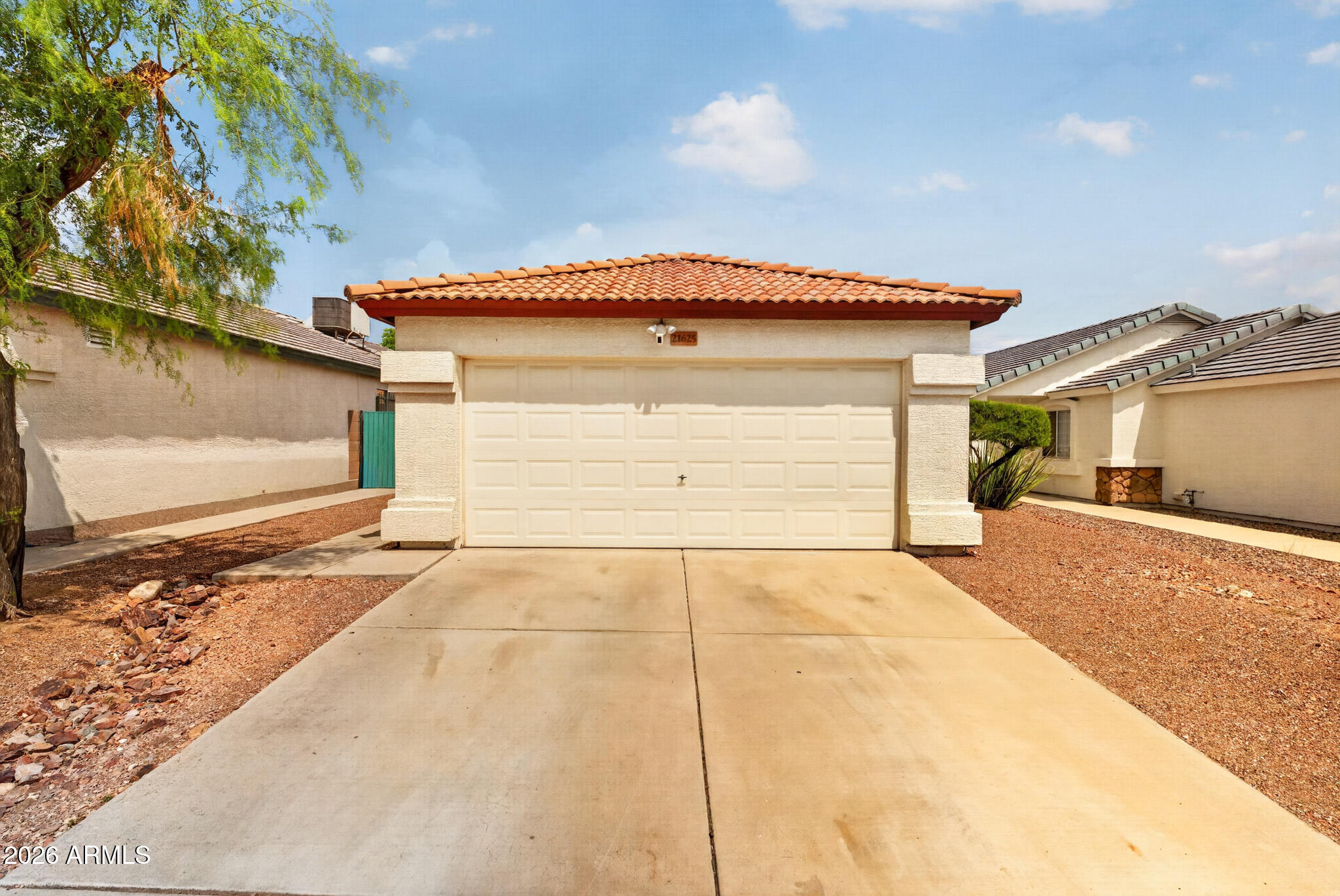 FOOTHILLS NORTH 2 - Residential