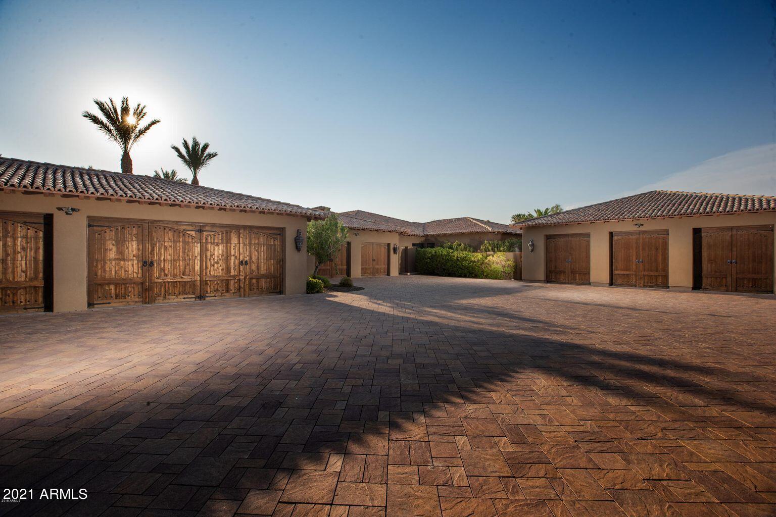 Paradise Valley - Residential