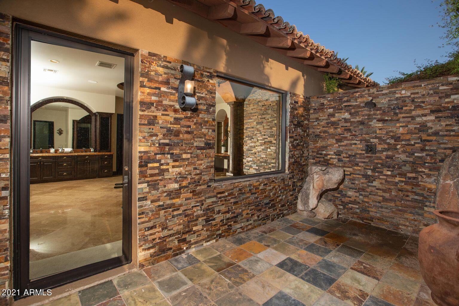 Paradise Valley - Residential