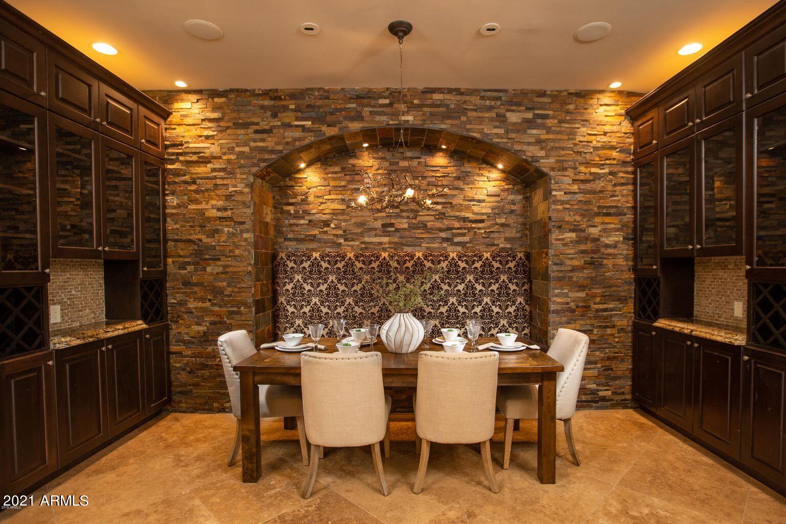 Paradise Valley - Residential