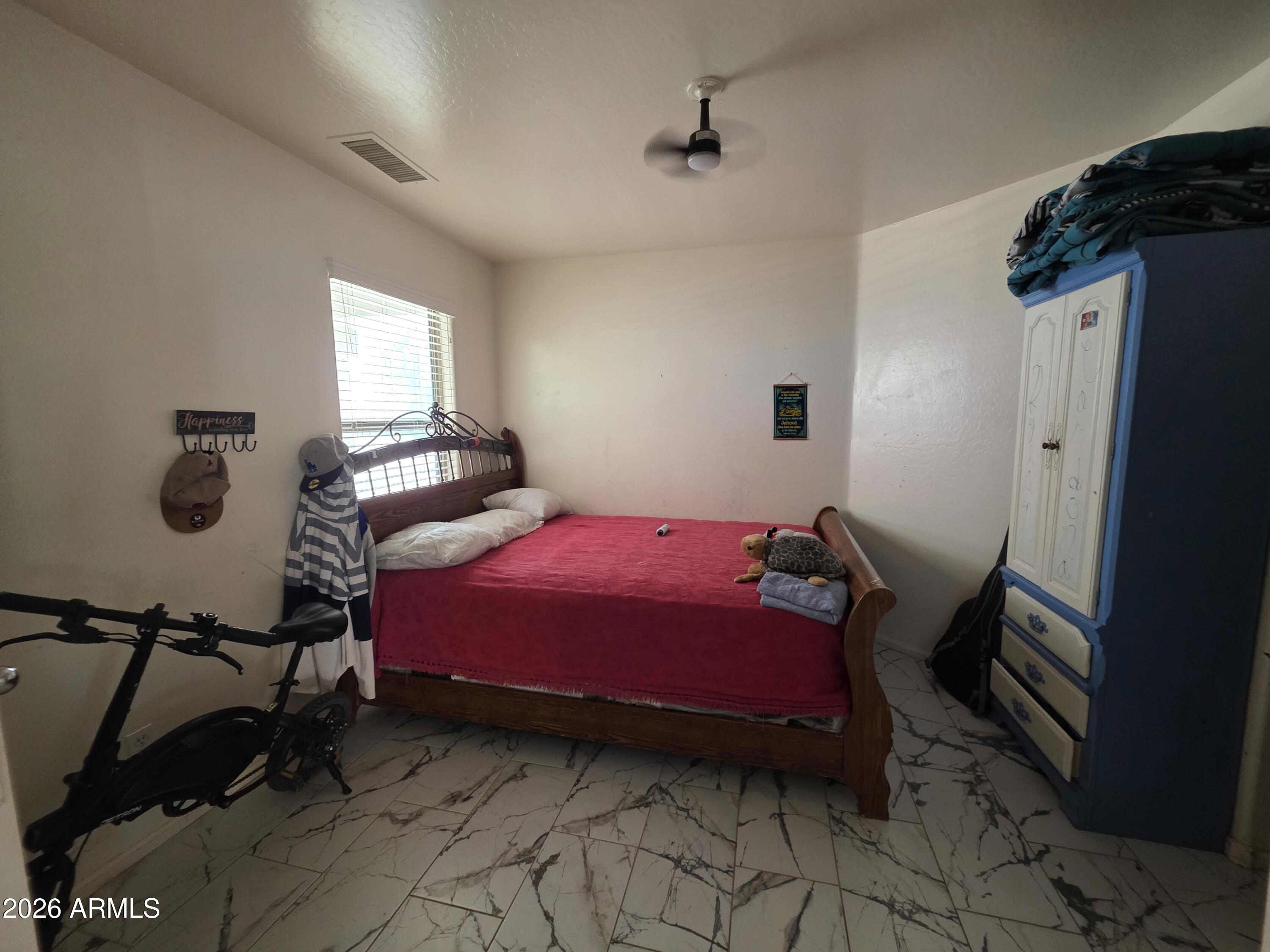 DESERT CEDARS - Residential