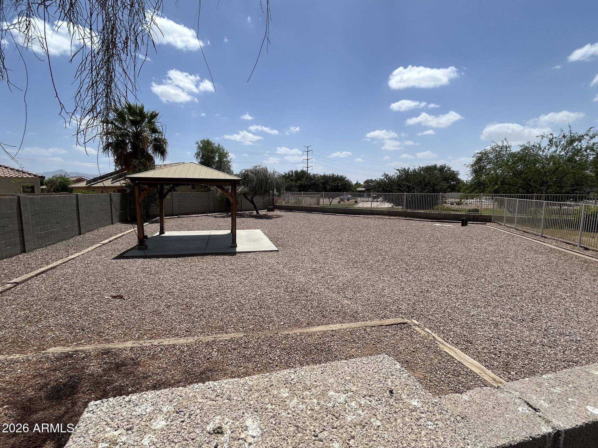 SIENNA VISTA - Residential