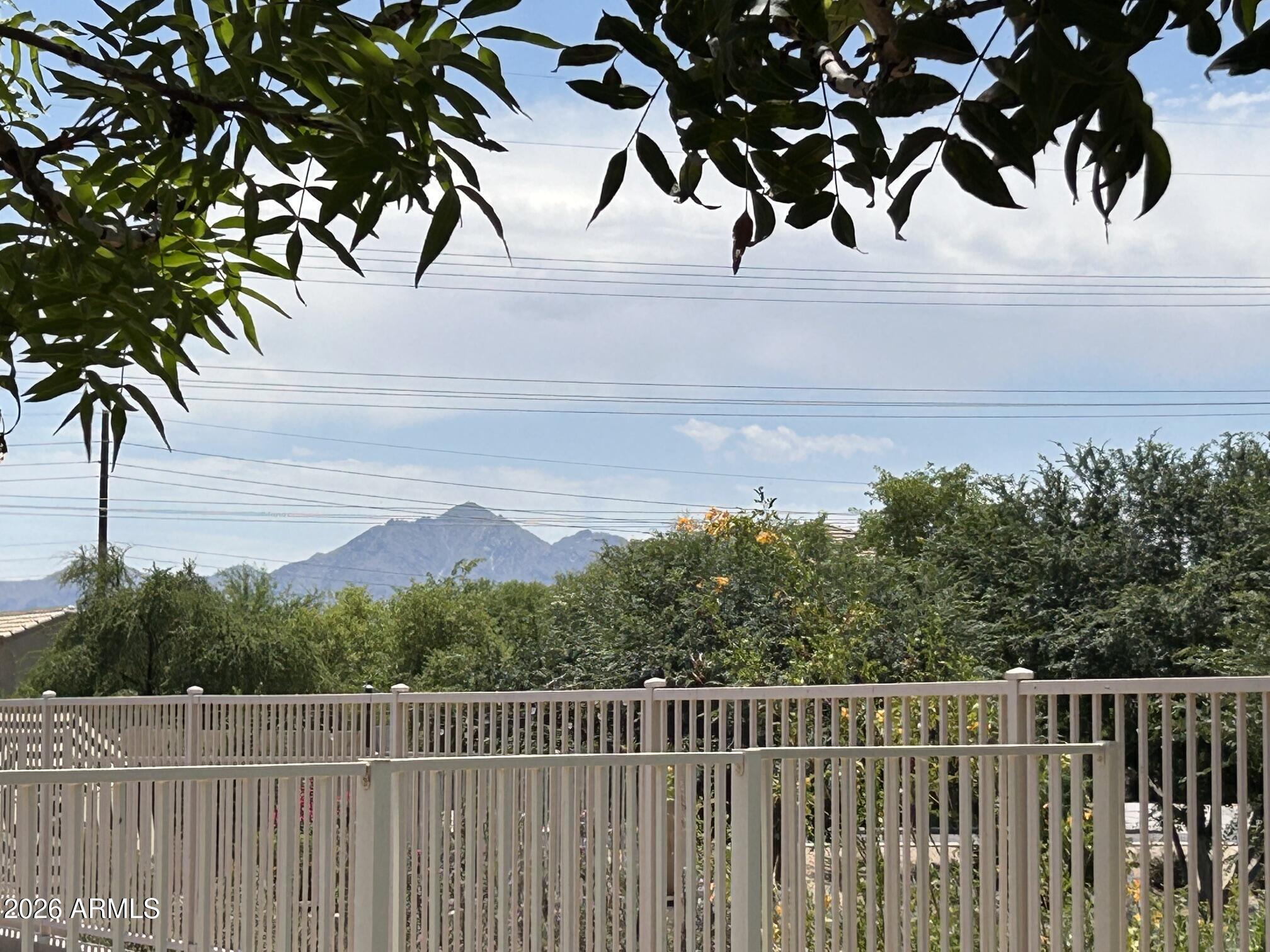 SIENNA VISTA - Residential