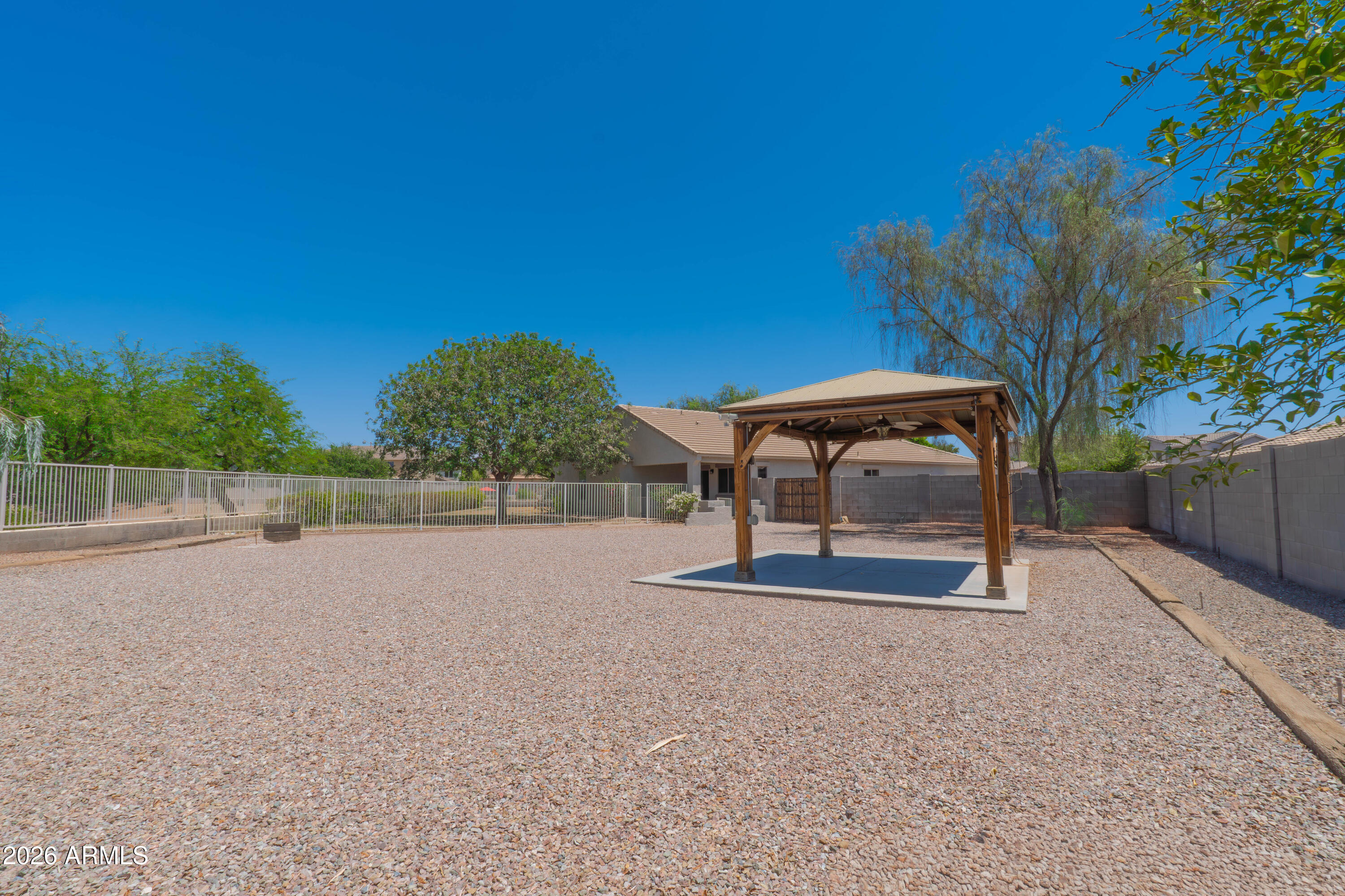 SIENNA VISTA - Residential