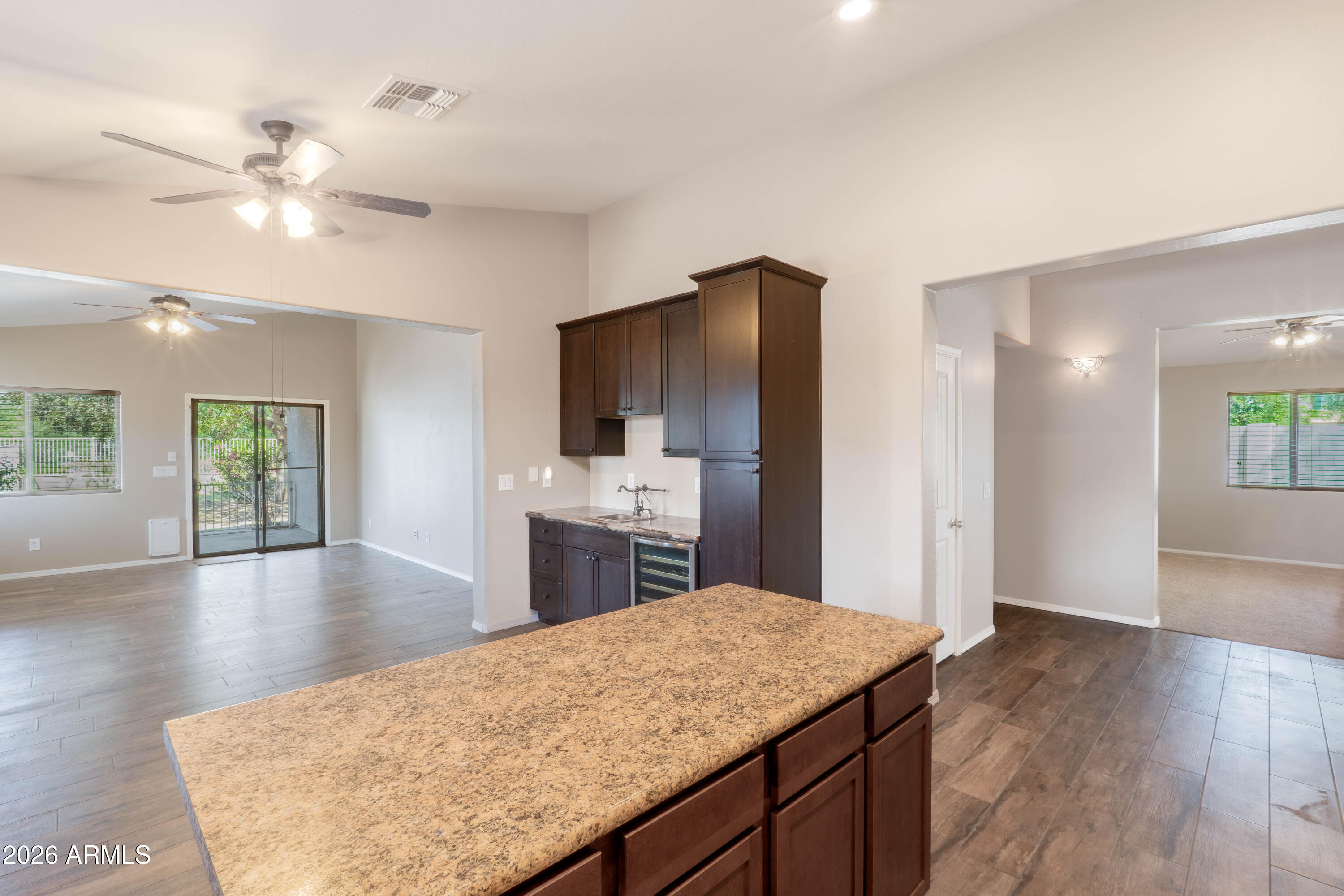 SIENNA VISTA - Residential