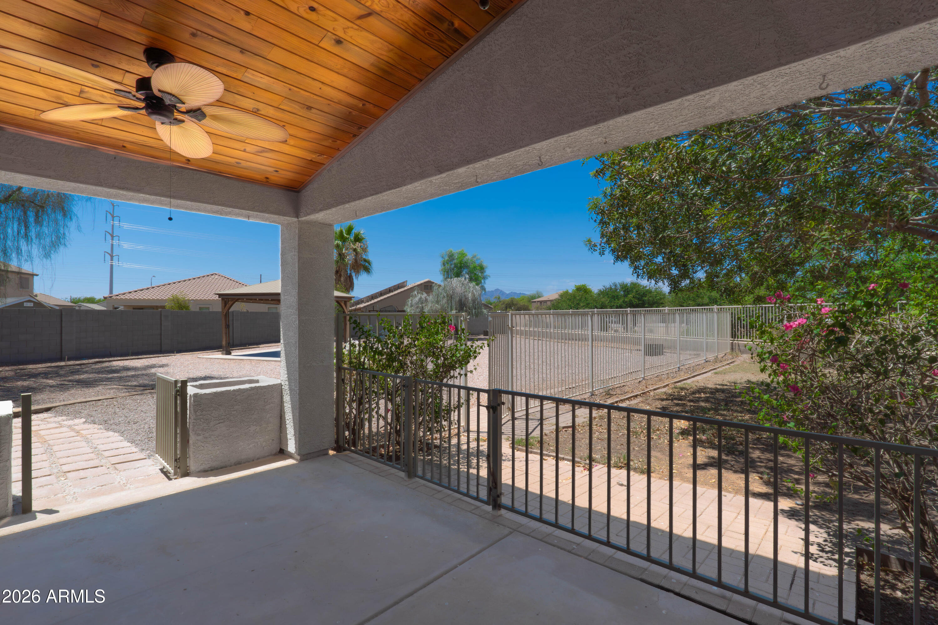 SIENNA VISTA - Residential