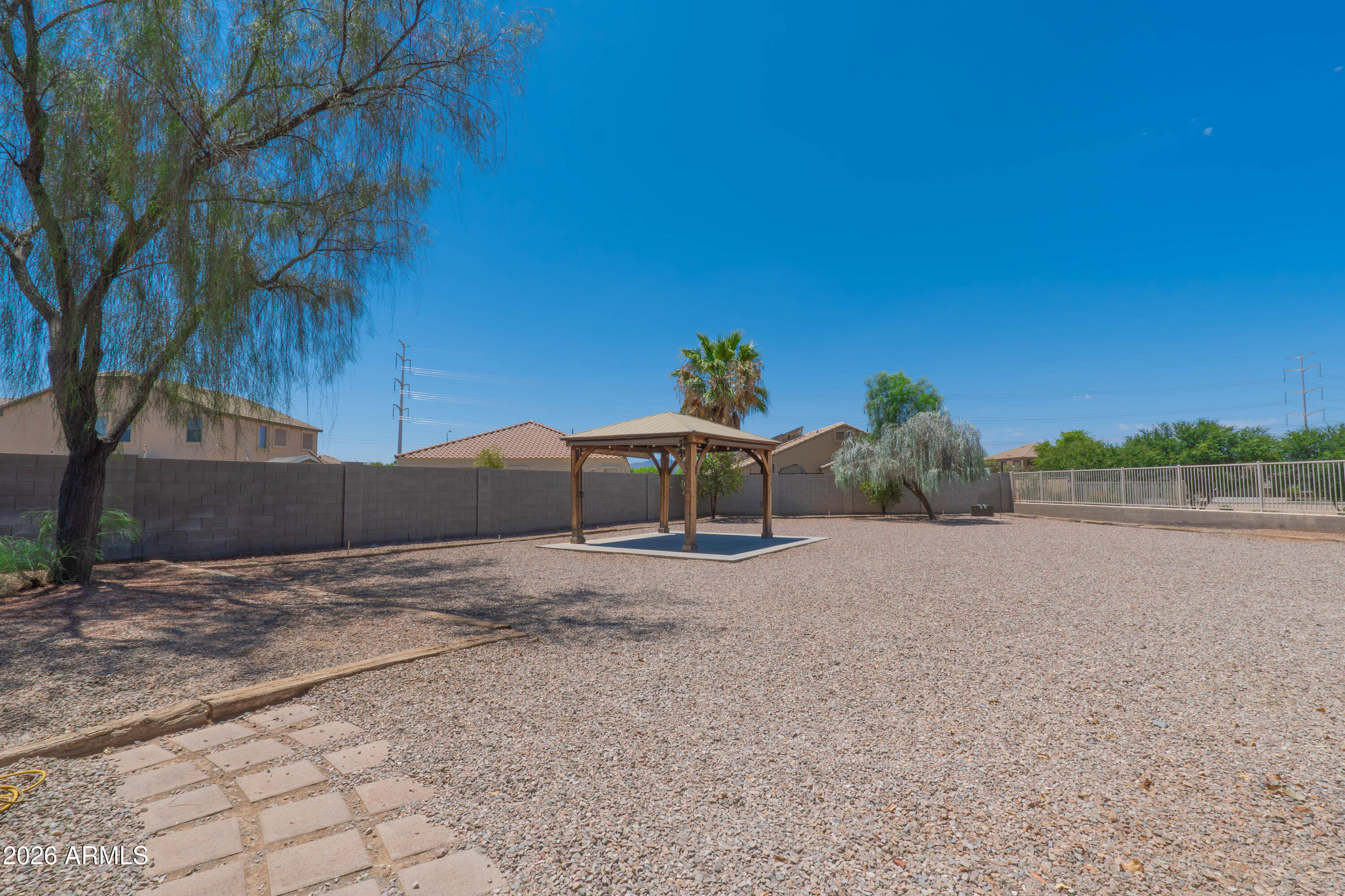 SIENNA VISTA - Residential
