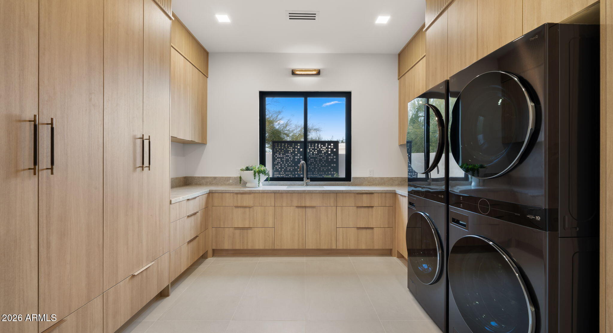 RANCHO ALTA VIDA - Residential