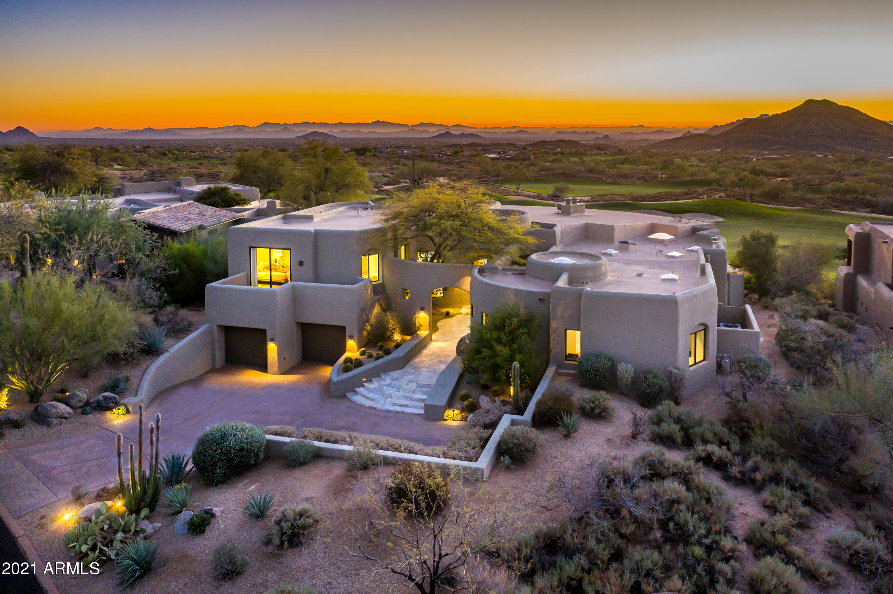 DESERT MOUNTAIN - Residential