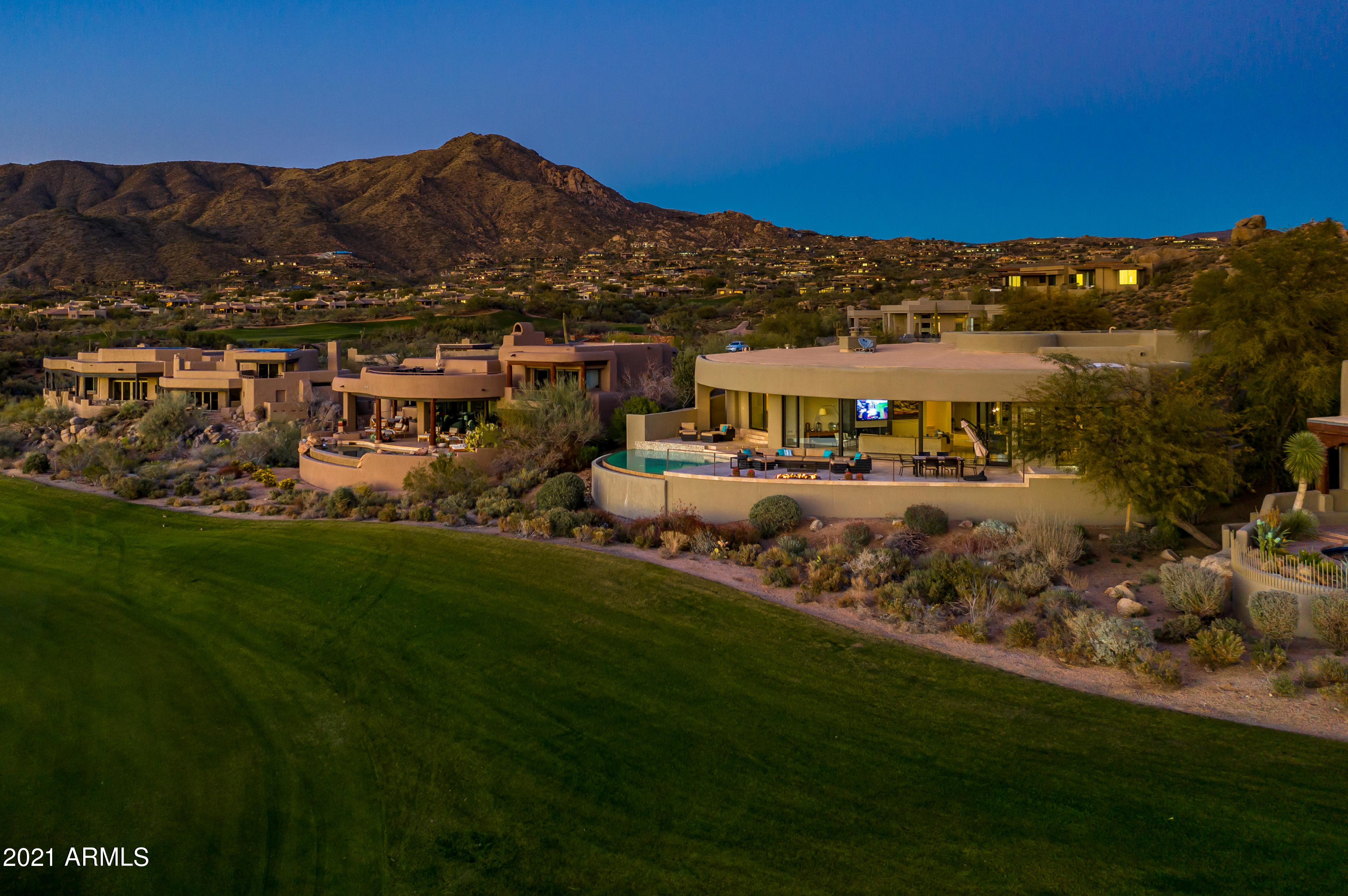 DESERT MOUNTAIN - Residential