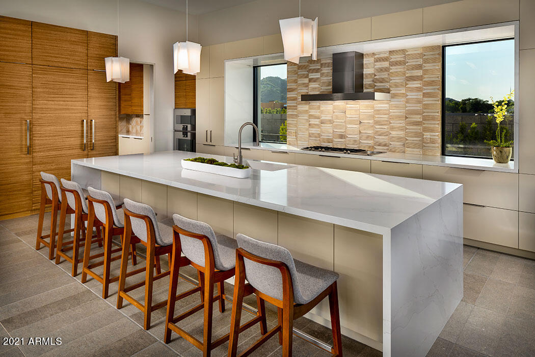 RITZ-CARLTON PARCEL B - Residential