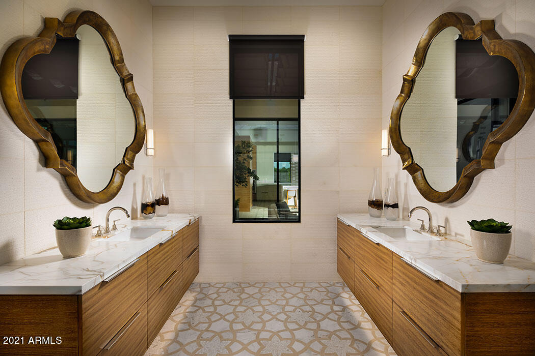 RITZ-CARLTON PARCEL B - Residential