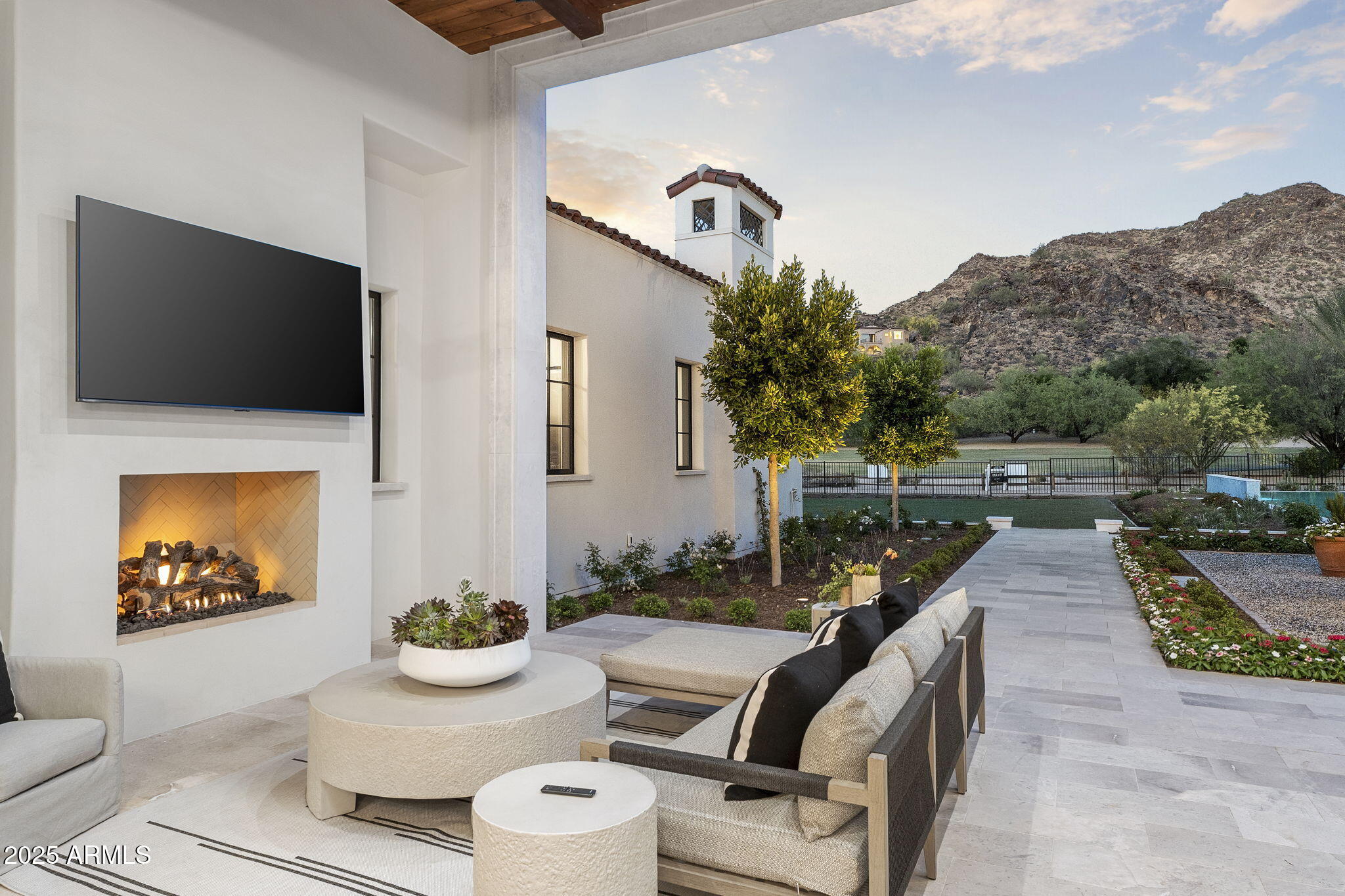 PARADISE COUNTRY CLUB ESTATES - Residential
