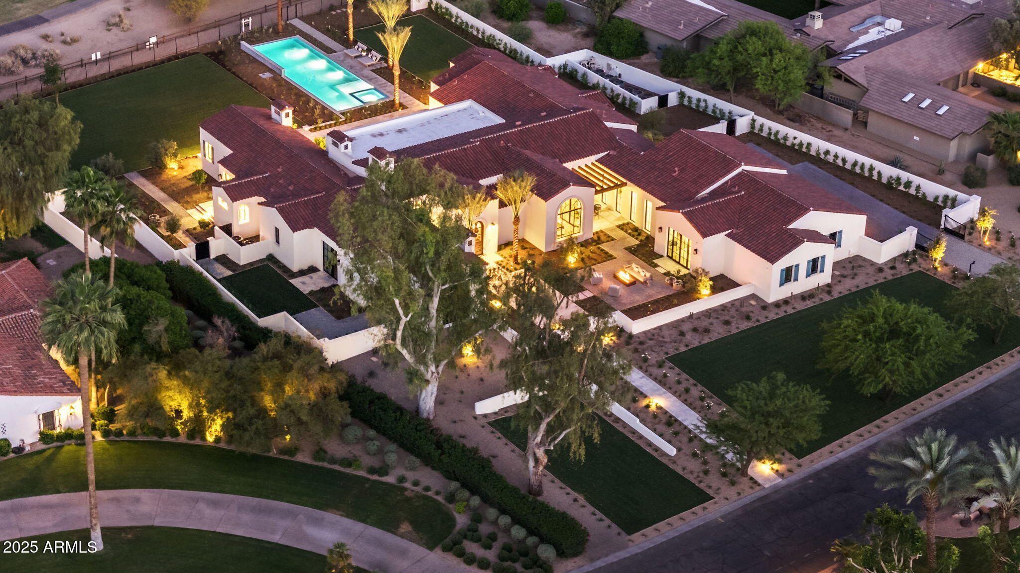 PARADISE COUNTRY CLUB ESTATES - Residential