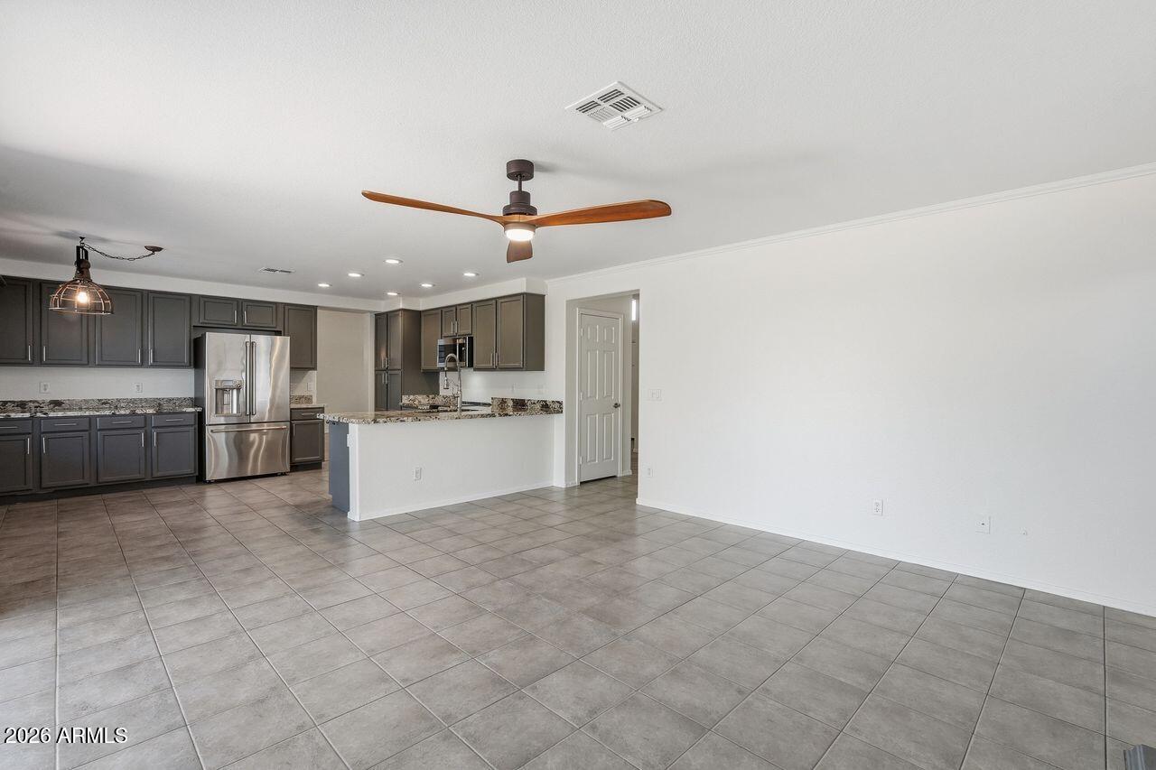 SILVER CREEK - Residential