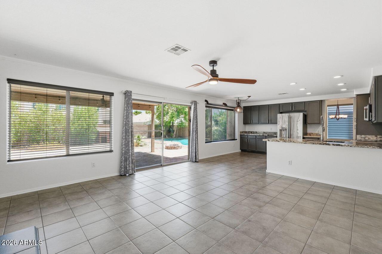 SILVER CREEK - Residential