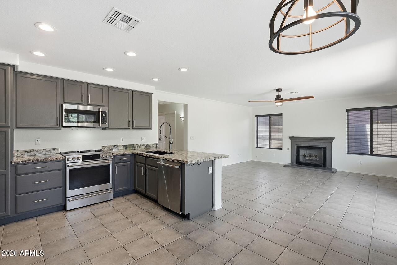 SILVER CREEK - Residential