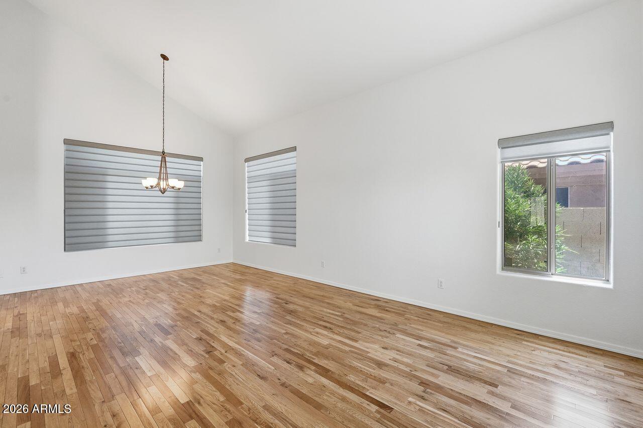 SILVER CREEK - Residential