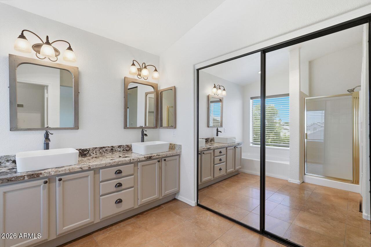 SILVER CREEK - Residential