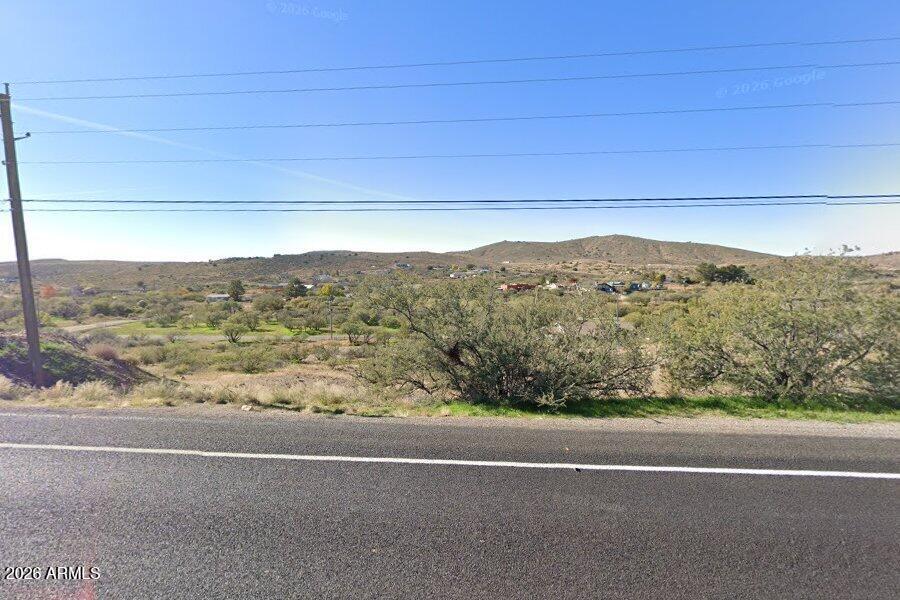 Great ~.27-acre R2-4 zoned residential lot in Cordes Lakes with paved road frontage on E Stagecoach Trl near E Saddleback Ln. Unique higher-density zoning offers excellent potential for future residential development or investment. Convenient access to I-17 for commuting to Phoenix, Prescott, or Flagstaff. No SPDS available. Seller owns additional nearby lots.